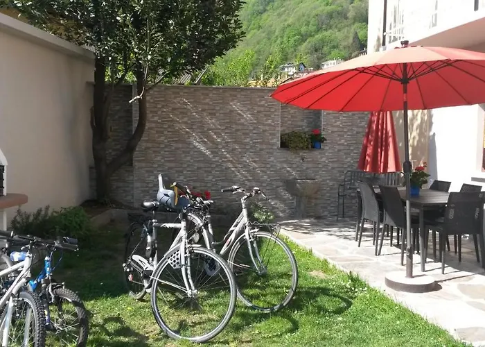 And Laghi & Monti
